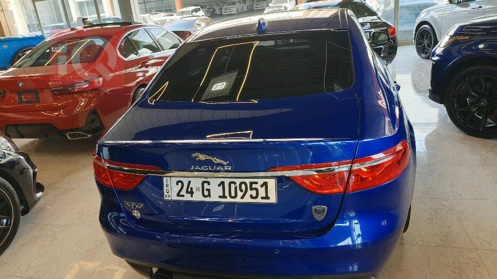 جاگوار XF